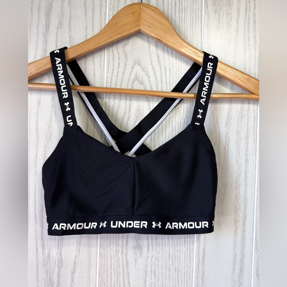 Under Armour Black Crossback Sports Bra Medium Approx